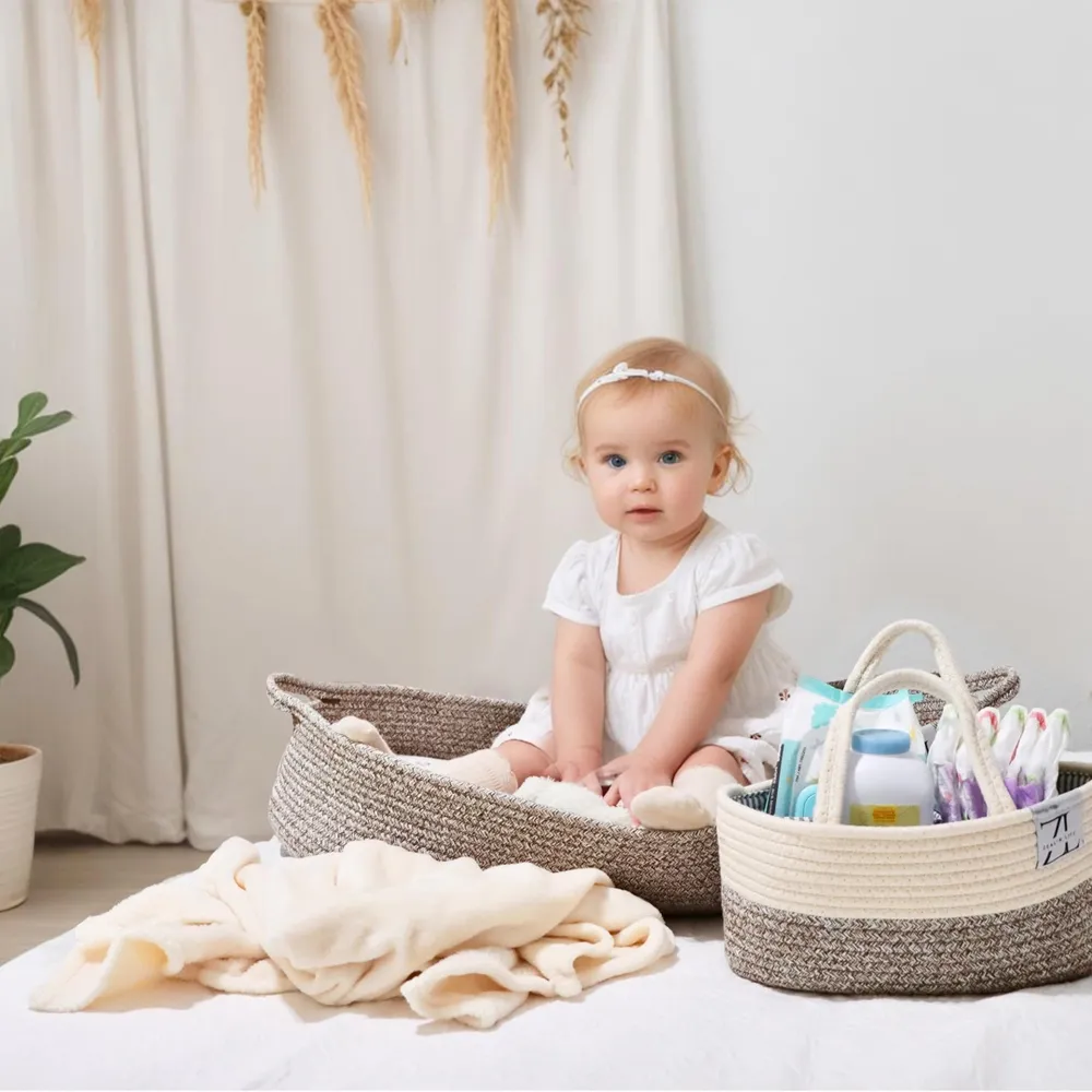 Bebé con set Baby Lolito